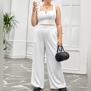 ✨NEW✨ 2xl Notched Neckline Tank Top & Wide Leg Pants